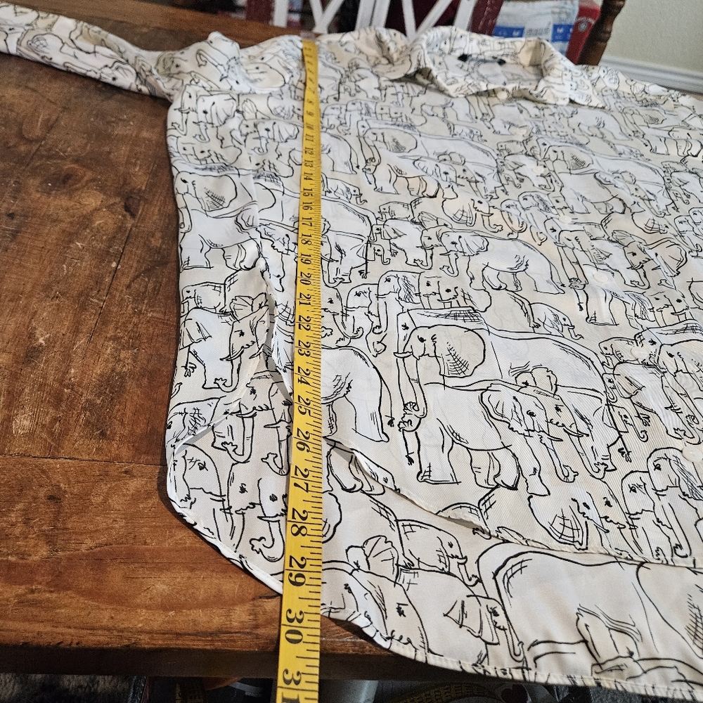 Womens Zara Graphic Relaxed Blouse with Elephants Size Large - Picture 8 of 12